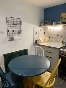 Cosy Cottage (Free parking) - Image 5