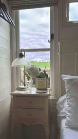 The Hut and Tub - Image 5