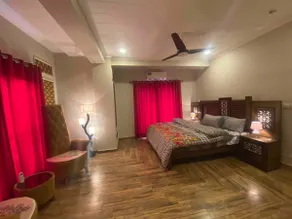 Luxurious 1BHK at Top Location of Twin Cities - Image 2