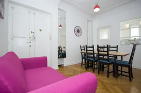 Spacious • 5 min • Terazije & Knez Mihailova • Parking €12 - Image 4