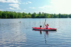 Spacious Lakefront Lodge, Kayaks/Canoes Included! Pet Friendly! - Image 4