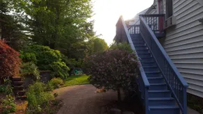 Bright and sunny in-law suite. No cleaning fees - Image 3