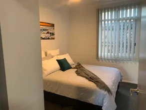 Listen to the Ocean, Slade Point Courtyard Unit - Image 3