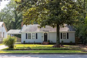 Near Fort Benning | Pet-Friendly 2BR Home w/ Yard - Image 2