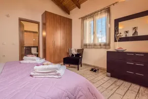Astarte Villas - Kyveli Luxurious Private Villa - Image 5