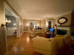 Beautiful, large, historic 6 bedroom home. - Image 5