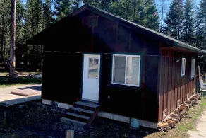 Cabin in Bigfork-45 min to GNP & Skiing - Image 4