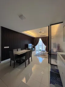 Sentral Suites Kuala Lumpur By Leyla-Entire 3BR - Image 2