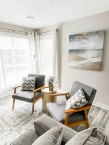 Suite Stella, a cozy 2-bed 2-bath home - Image 4