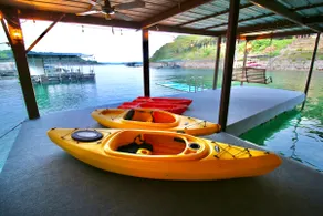 Boat Dock Road House - Image 3