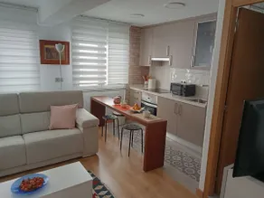 Renovated and sunny apartment in Gijón with garage - Image 5