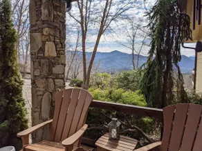 Mountain Escape w/ room to play - Image 3