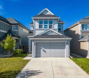 Pet & Family Friendly | Large Home | Park Behind | - Image 2
