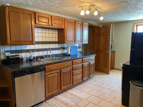 Lovely 2 bedroom at the “Snow Cave” - Image 3