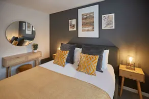 Host & Stay - Shipwrights - Image 5