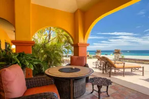 Iconic Beachfront walkable to town w/ new Casitas! - Image 5