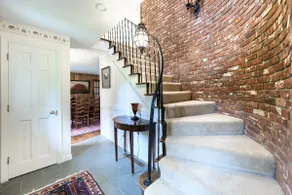 Estate with lake near beaches & Westerly - Image 5
