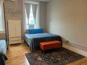 Corktown Artists Loft Clean/Coffee/Free Parking - Image 5