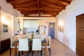 Finisia House - Image 5