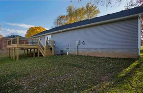 Newer 3bd home on 1 acre. Great location! WC0007 - Image 2