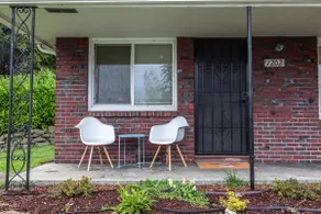 ❣️ Rad 1960s 2br. New Inside. Near Downtown Tacoma - Image 4