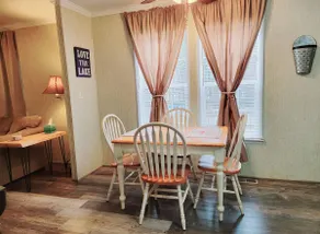 WiFi, Dog Friendly & Linens Provided ~ Lake Gaston - Image 4