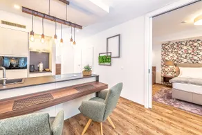 VIVA Apartment with Free Parking - Image 2