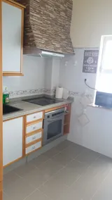 MATINHOS RENTING - FREE PARKINK - NEAR THE CENTER - Image 4