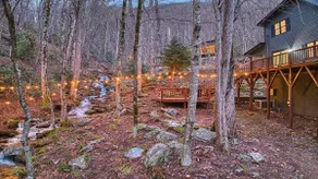 Mountain Creek Haven-Creekside Luxury, Hot Tub - Image 2