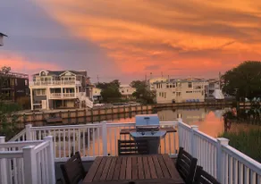 Waterfront LBI Home - Under 5 min walk to Beach! - Image 3