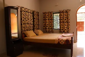 Snehalata Homestay- Hosting Comfortable Stay - Image 3
