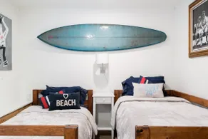 Authentic & Renovated Cottage in a Beach Community - Image 5