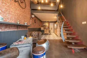 XXL Industrial Loft 130 m² Downtown - Parking - Image 4
