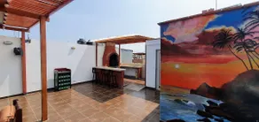 Oceanfront 3-story house with grill and terrace - Image 4