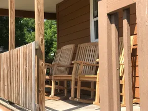 Die Ben Ranch Cabins befinden sich in einem jahrhundertealten Pecan Orchard - Image 2