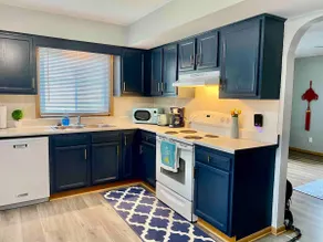 Lovely 2-bedroom apartment remodeled - Image 5