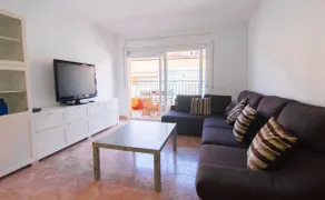 Charming Ocean View Apartment - Image 2