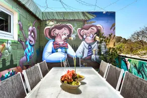 Modern Urban Penthouse: Art, Comfort, Car Parking - Image 3