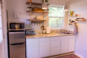 Orchard Home Cottage *Private• Cozy• Peaceful* - Image 4