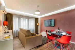 Beautiful 2 bed apartment - Image 3