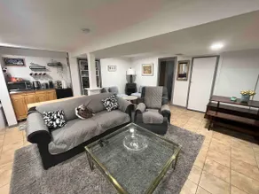 Cozy two bedroom w/pool pet friendly apt - Image 3