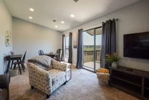 Branson King Bed/1BA | Queen Sleeper | Golf & Pool - Image 2