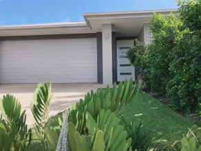 Tropical Ocean Vibe Retreat Fully Air-Con Home - Image 2
