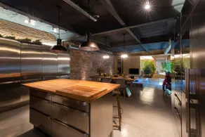 Designer loft in downtown Terrassa - Image 2