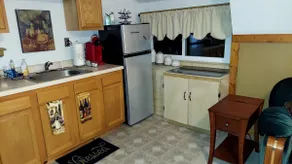 New 1 bedroom garage apartment - Image 5