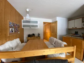 Cosy apartment la tania courchevel - Image 3