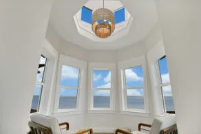 ”Beacon” - Room 9 - Image 2