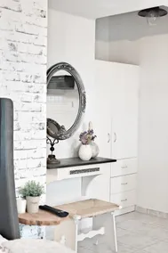 “Shiny” sea view apartment at Istron - Image 5