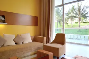 Ocean Vista 2 bedroom great seaview Apartment - Image 3