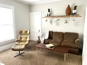 1BR Heart of Eastown | walk • shop • eat • drink - Image 5